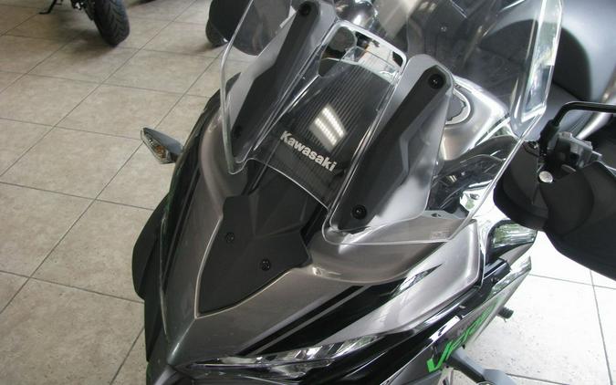 2023 Kawasaki Versys® 1000 SE LT+