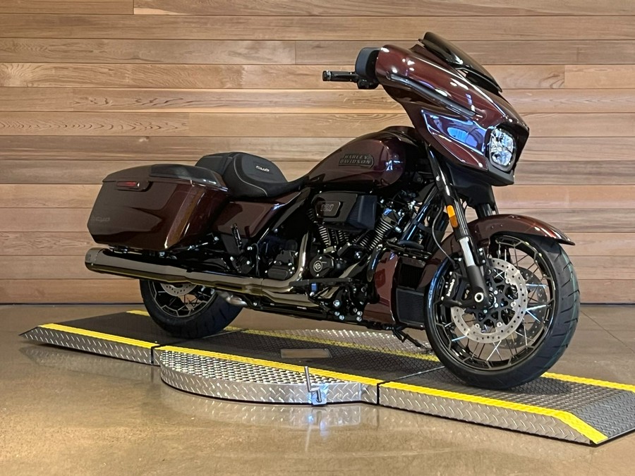 2024 Harley-Davidson CVO™ Street Glide®