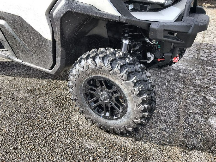 2026 Can-Am® Defender Limited HD11