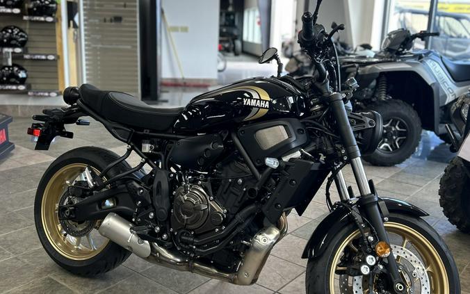 2026 Yamaha XSR700