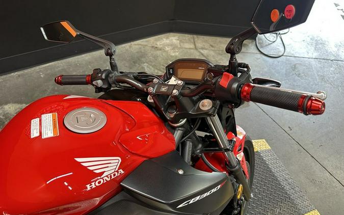 2015 Honda CB 300F