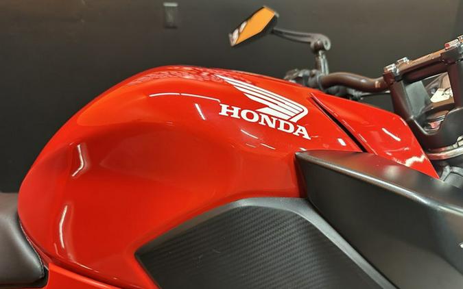 2015 Honda CB 300F