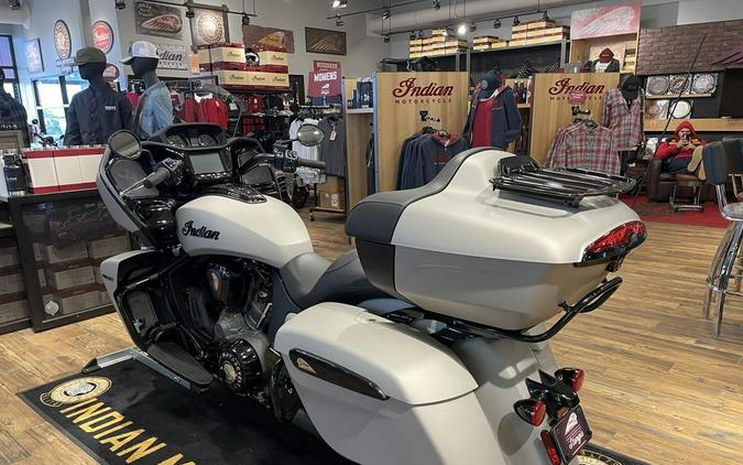 2023 Indian Motorcycle® Pursuit Dark Horse Silver Quartz Smoke