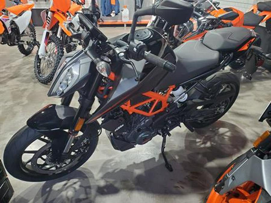 2023 KTM 390 Duke