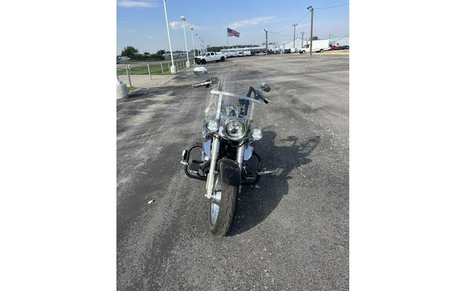 2016 Softail Fat Boy - Harley-Davidson®