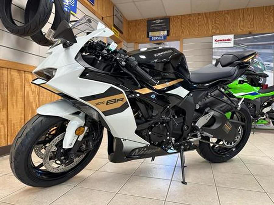 2026 Kawasaki NINJA ZX-6R ABS