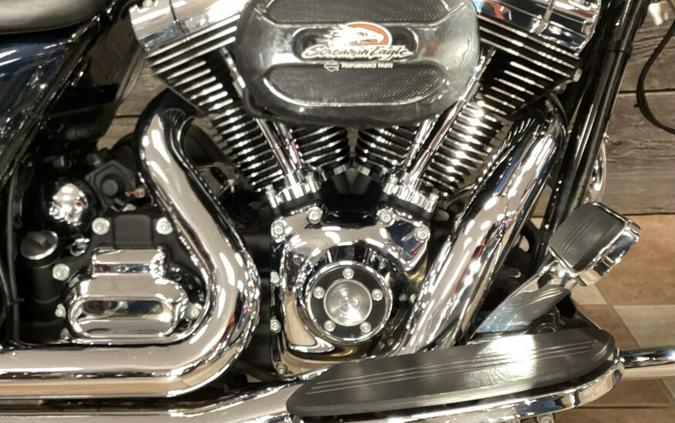 2016 Harley-Davidson® Street Glide® Special Custom Colour Cosmic Blue Pearl