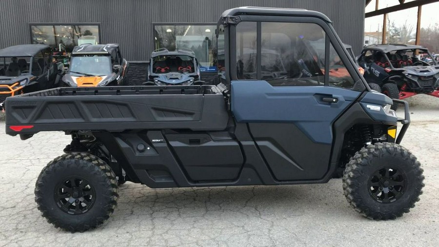 2026 Can-Am® Defender PRO Limited HD10