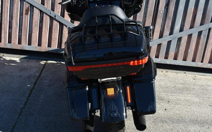 2023 Harley-Davidson® Ultra Limited FLHTK