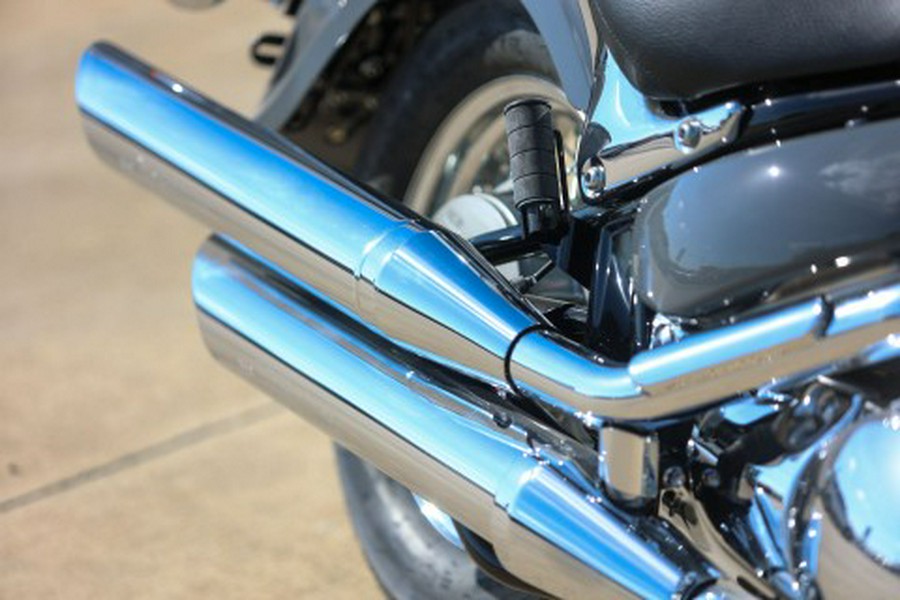 2025 Suzuki Boulevard C50