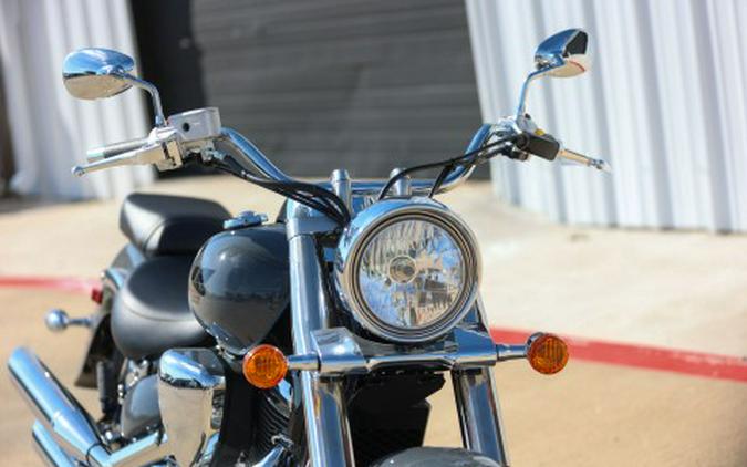 2025 Suzuki Boulevard C50