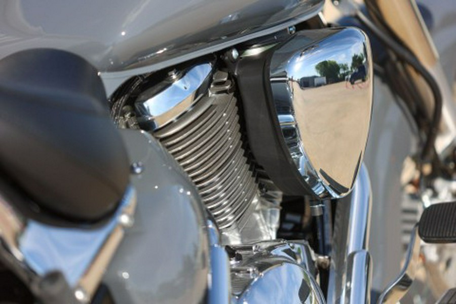 2025 Suzuki Boulevard C50