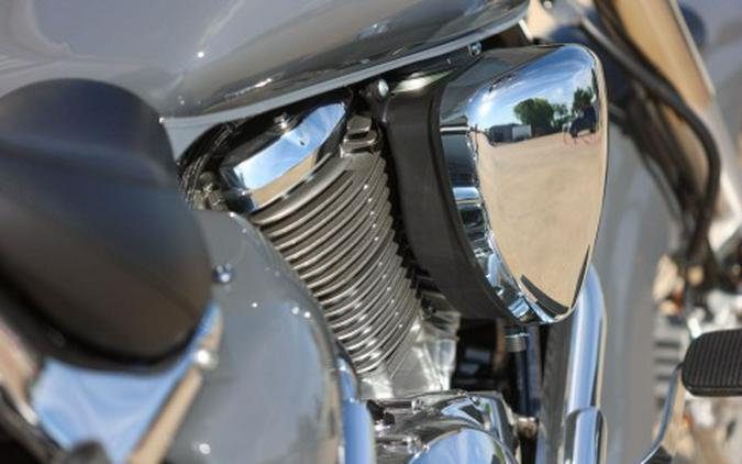 2025 Suzuki Boulevard C50