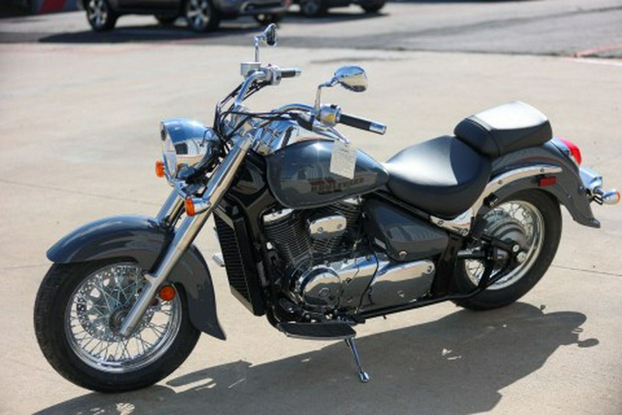 2025 Suzuki Boulevard C50