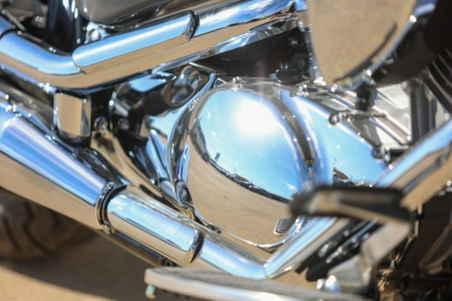 2025 Suzuki Boulevard C50