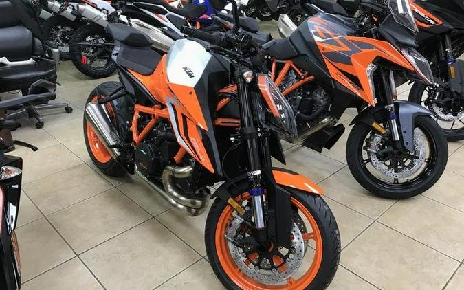 2023 KTM 1290 Super Duke R Evo