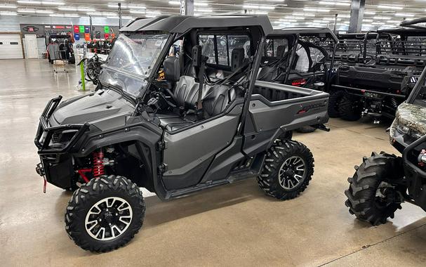 2017 Honda Pioneer 1000 LE