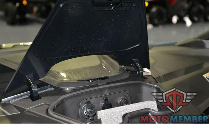 2025 Can-Am Maverick R Max X RS Dusty Navy & Legion Red