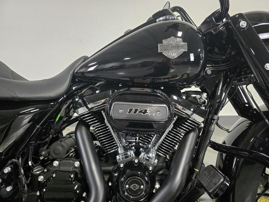 2025 Harley-Davidson® FLHRXS - Road King® Special