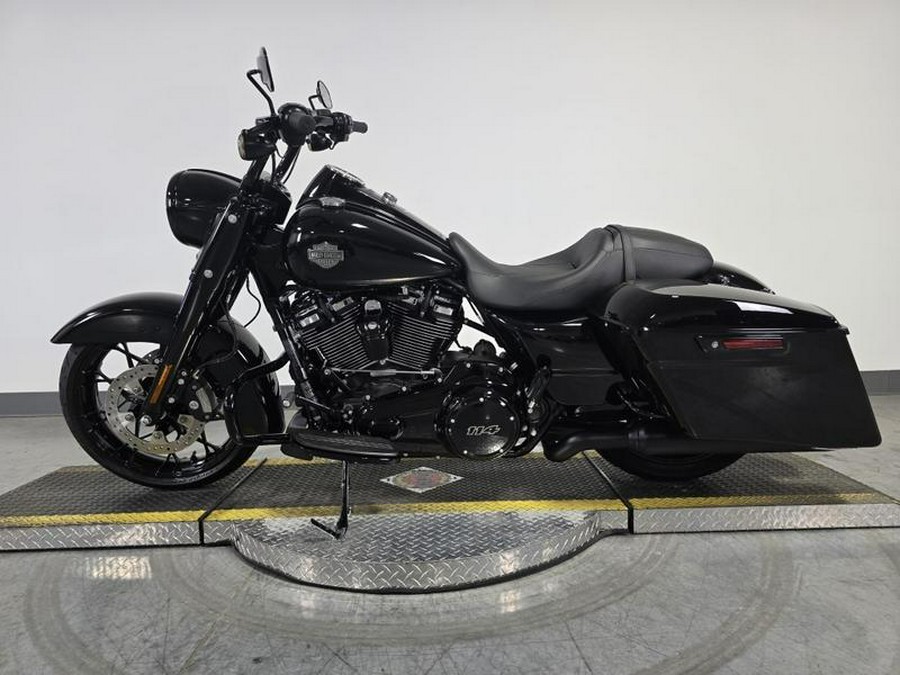 2025 Harley-Davidson® FLHRXS - Road King® Special