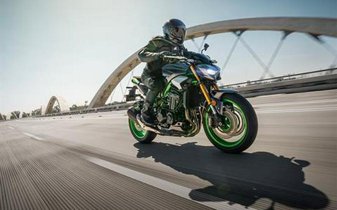 2025 Kawasaki Z900 SE ABS
