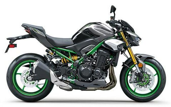 2025 Kawasaki Z900 SE ABS