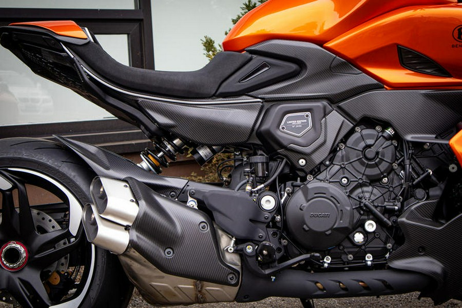 2025 Ducati Diavel for Bentley Mulliner