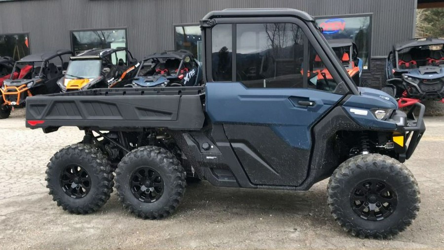 2026 Can-Am® Defender 6x6 Limited HD10