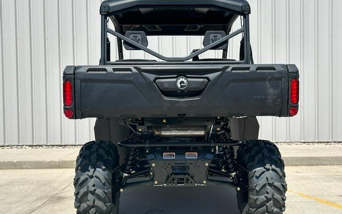 2024 Can-Am Defender XT HD10