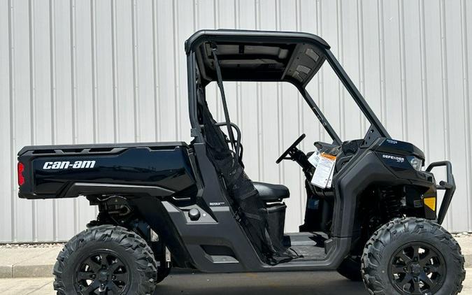 2024 Can-Am Defender XT HD10