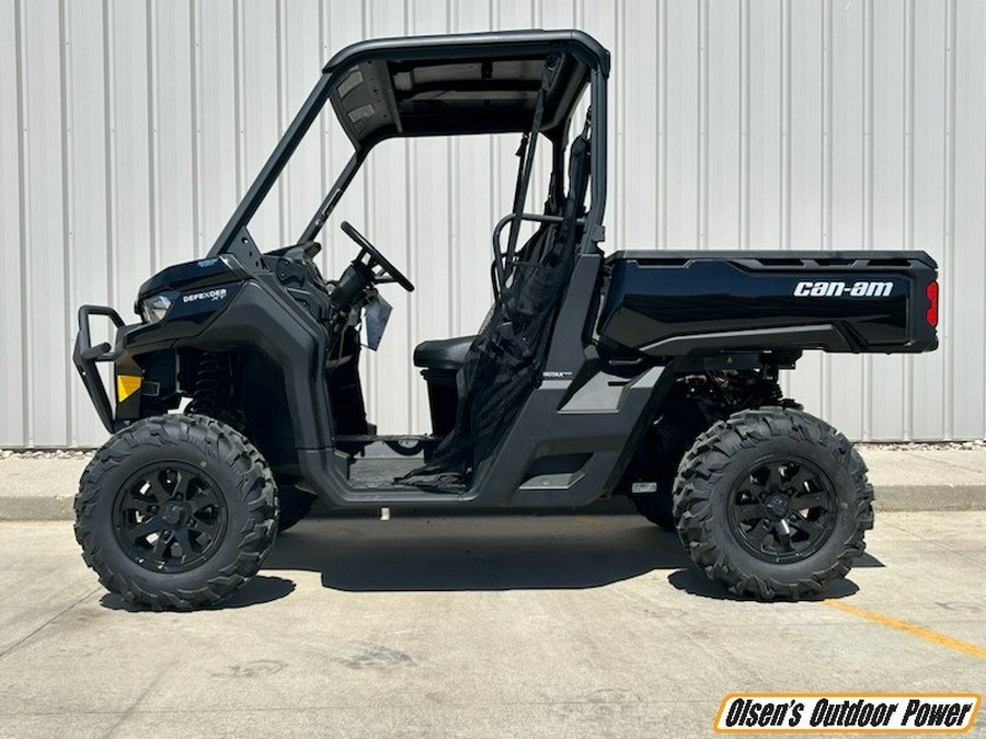 2024 Can-Am Defender XT HD10