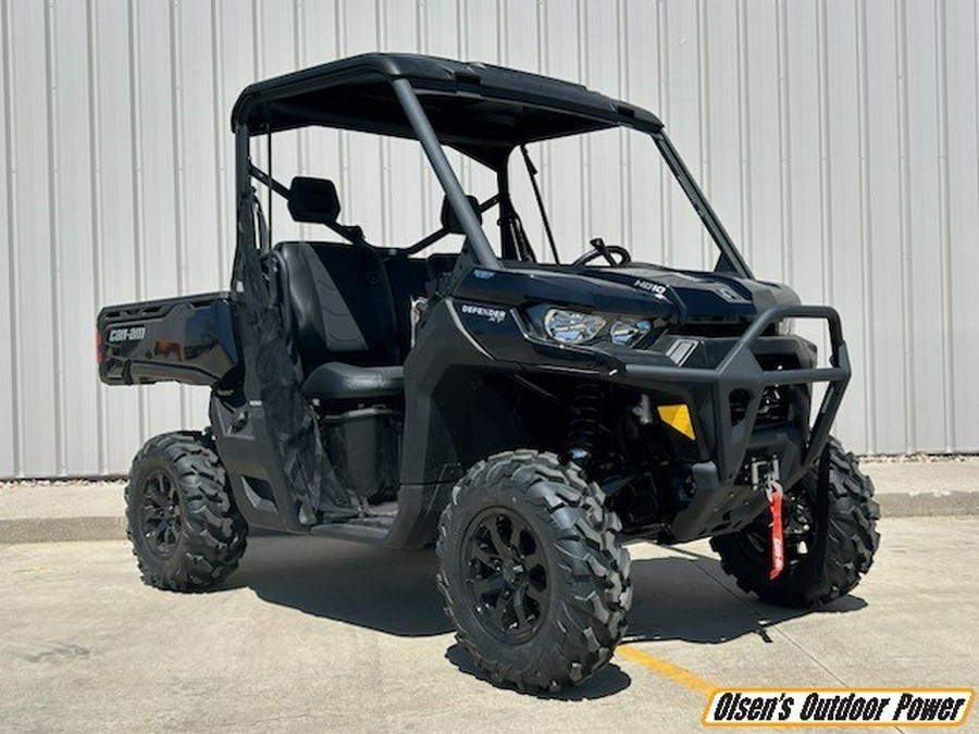 2024 Can-Am Defender XT HD10