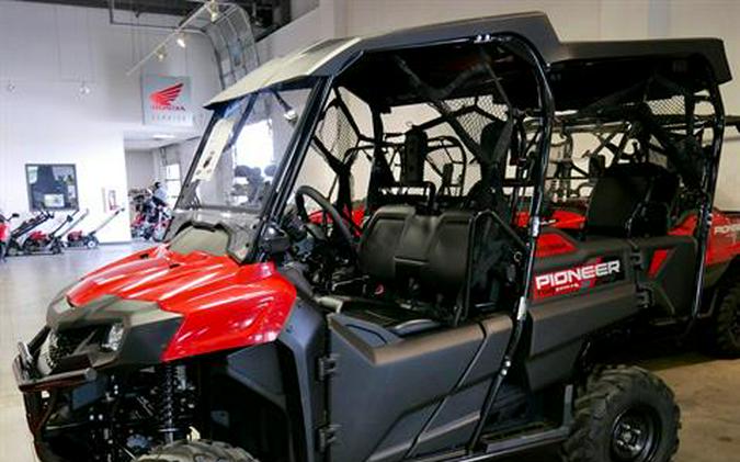 2024 Honda Pioneer 700-4