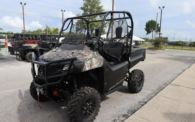 2025 Honda® Pioneer 700 Forest