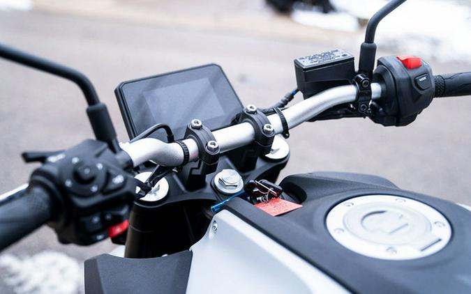 2025 Yamaha MT 07