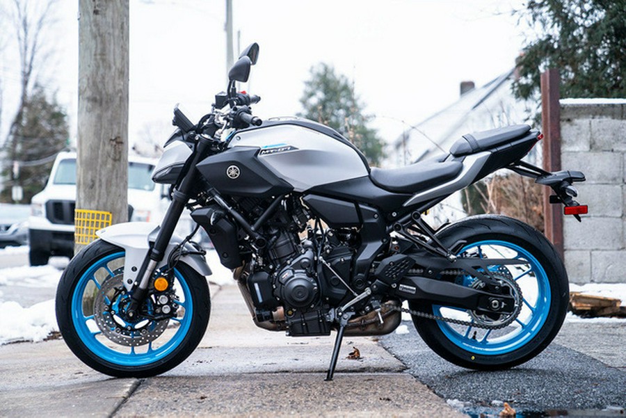2025 Yamaha MT 07