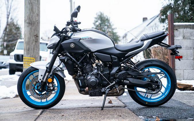 2025 Yamaha MT 07