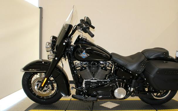 New 2026 Harley-Davidson Heritage Classic Cruiser FLHC Motorcycle For Sale In Miami, Florida