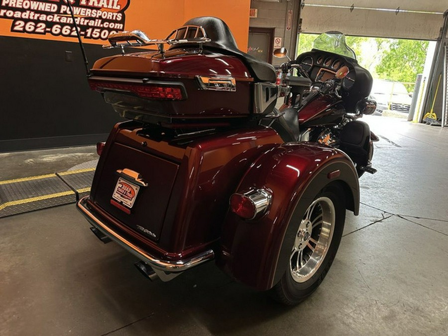 2014 Harley-Davidson Trike FLHTCUTG - Tri Glide Ultra