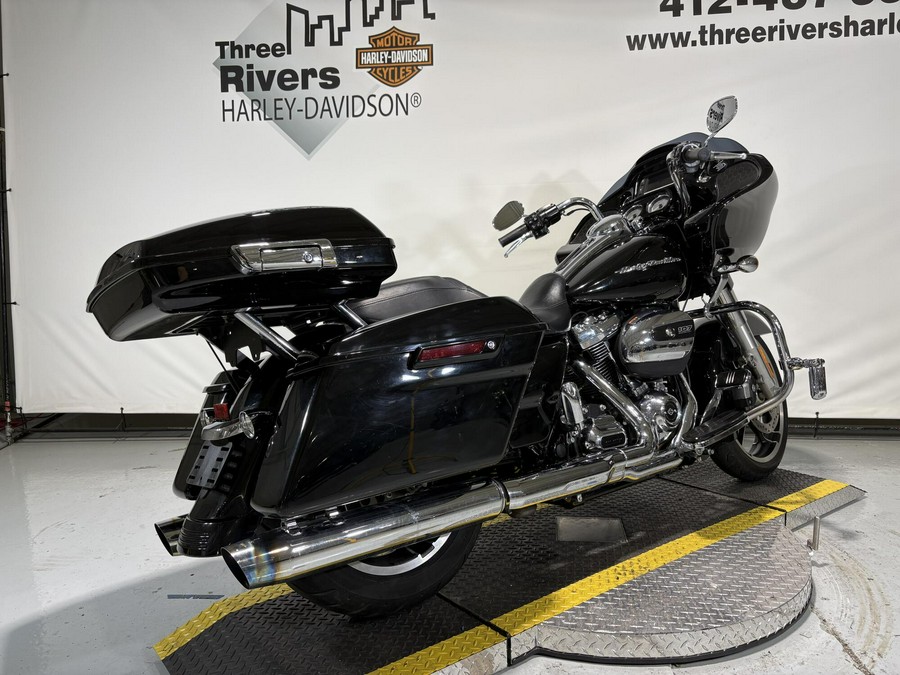 2017 Harley-Davidson Road Glide Special Vivid Black