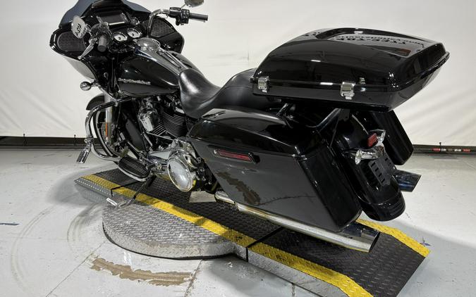 2017 Harley-Davidson Road Glide Special Vivid Black