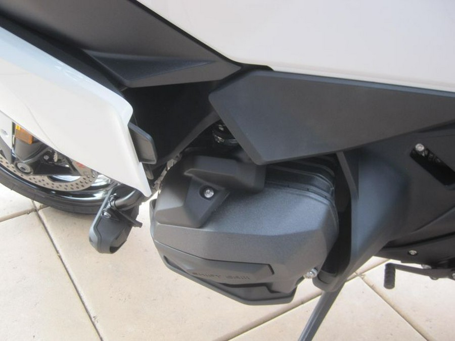 2026 BMW R 1300 RT