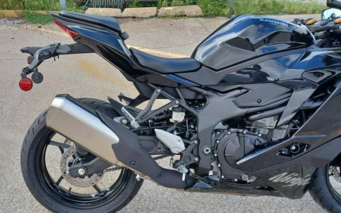 2024 Kawasaki Ninja® ZX™-4R ABS