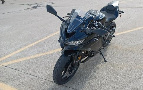 2024 Kawasaki Ninja® ZX™-4R ABS