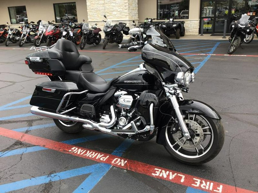 2017 Harley-Davidson® FLHTK - Ultra Limited