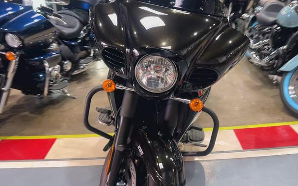 2025 Kawasaki VULCAN 1700 VAQUERO ABS
