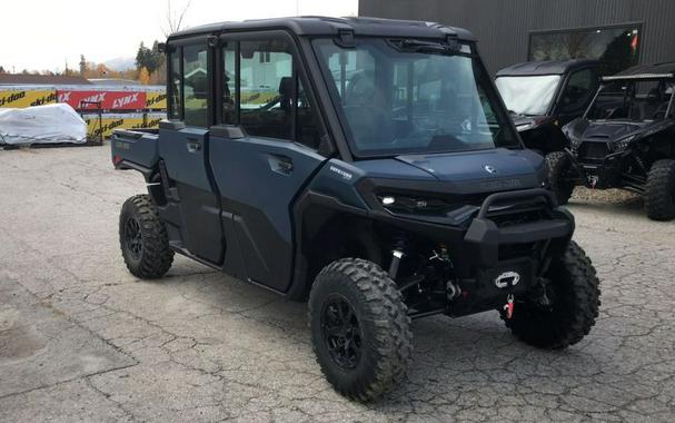 2026 Can-Am® Defender MAX XT CAB HD11