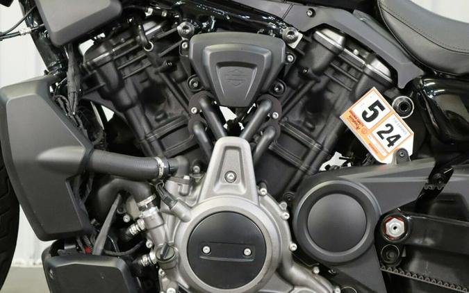 2022 Harley-Davidson Nightster RH975