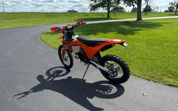 2026 KTM XC 150 W
