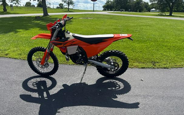 2026 KTM XC 150 W